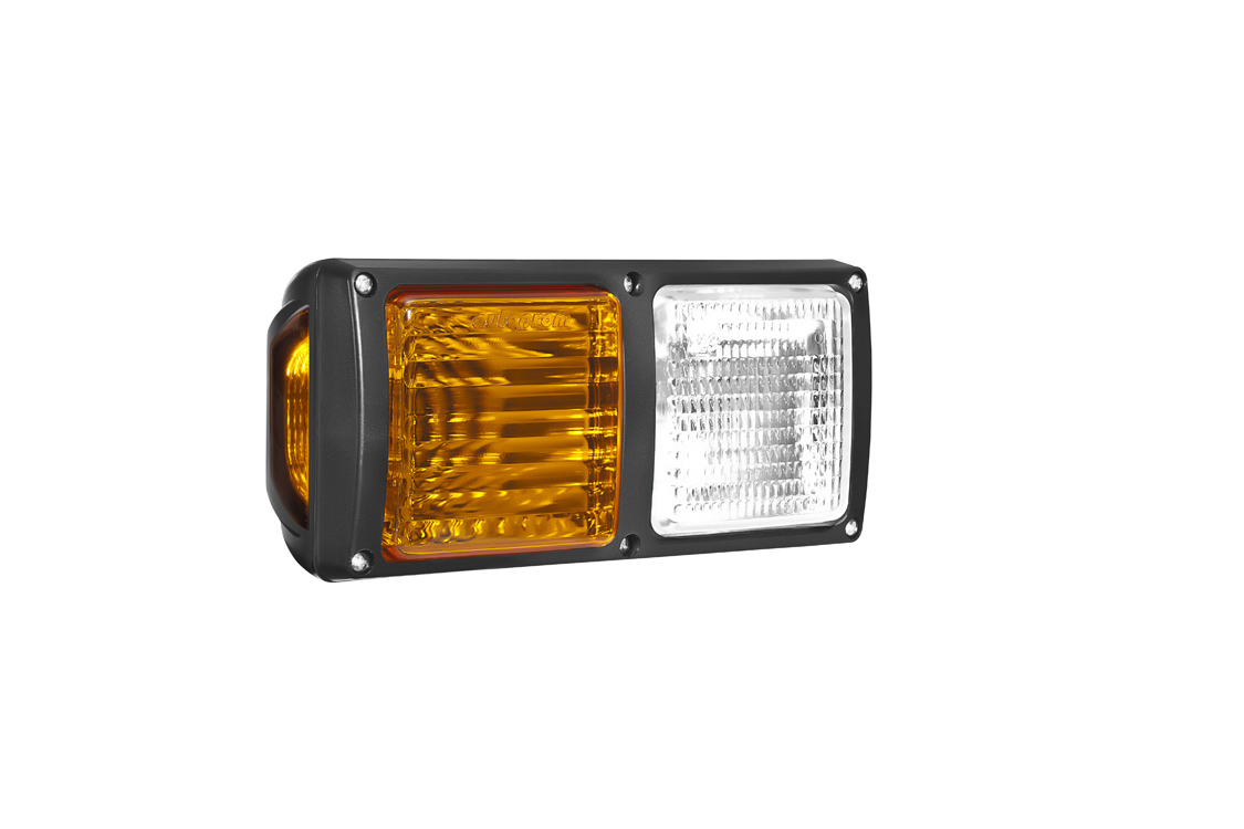  COMBINED 3-FUNCTION STOP SIGNAL LAMP